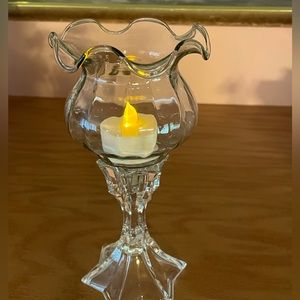 Victorian peg votive holder with base.